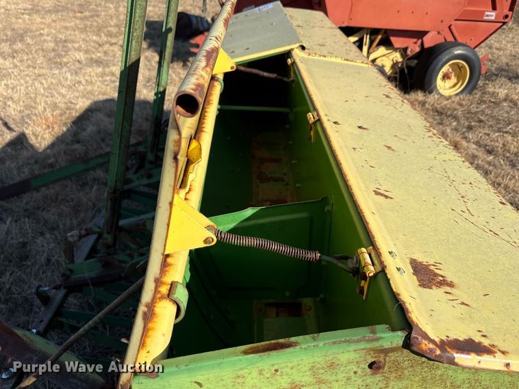 image for item EA7755 John Deere FB157B grain drill