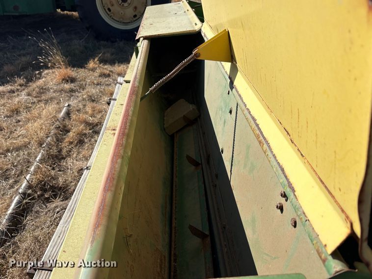 image for item EA7755 John Deere FB157B grain drill