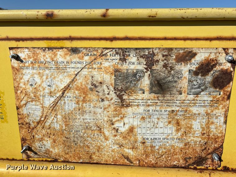 image for item EA7755 John Deere FB157B grain drill