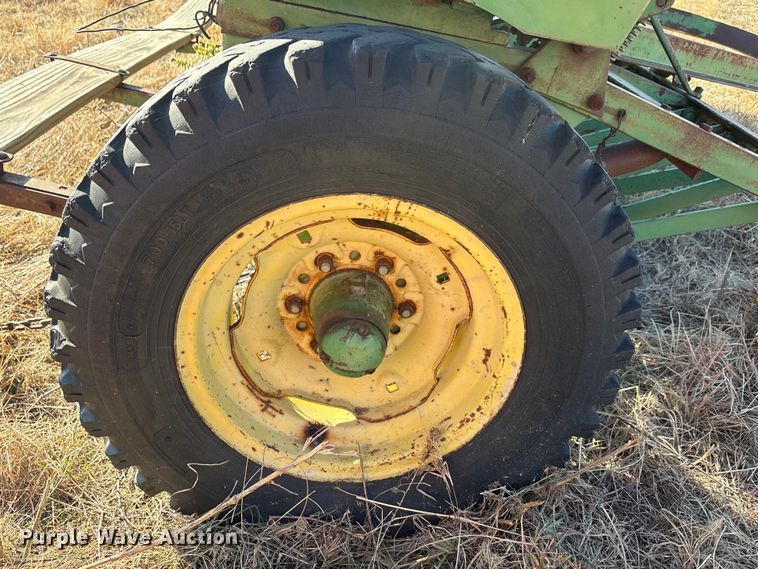 image for item EA7755 John Deere FB157B grain drill