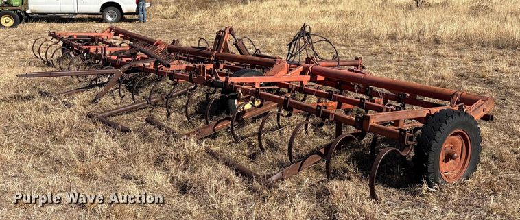 image for item EA7757 Field cultivator
