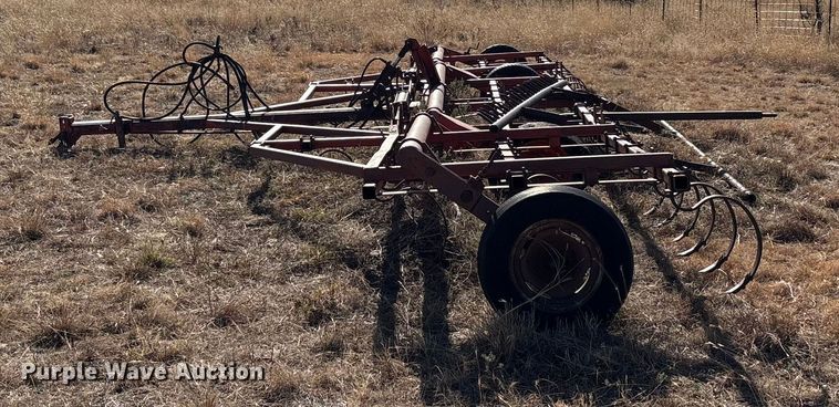 image for item EA7757 Field cultivator