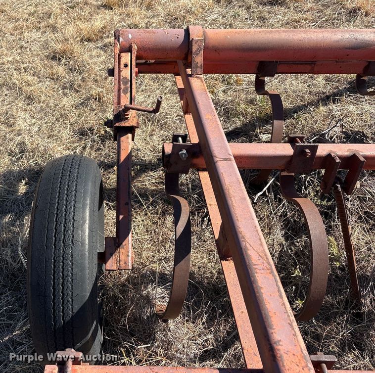 image for item EA7757 Field cultivator