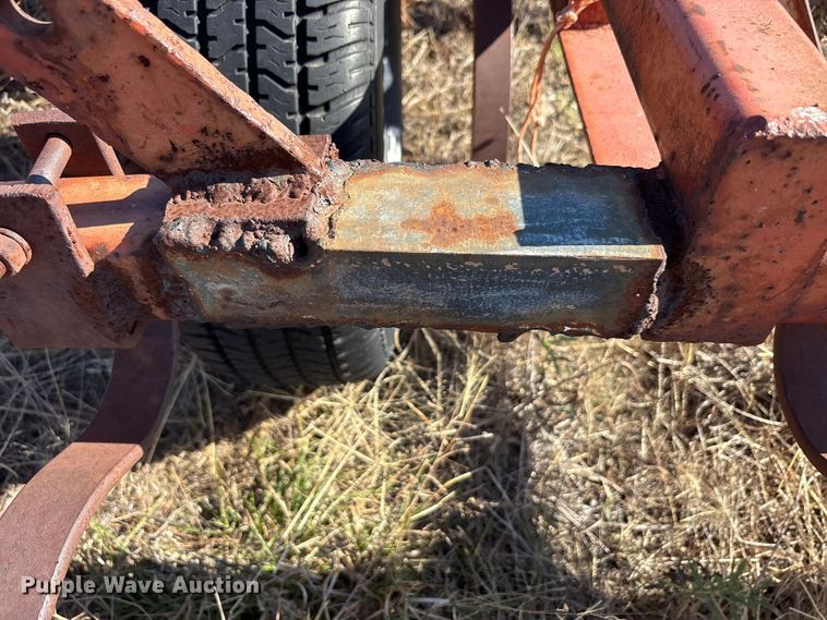 image for item EA7757 Field cultivator