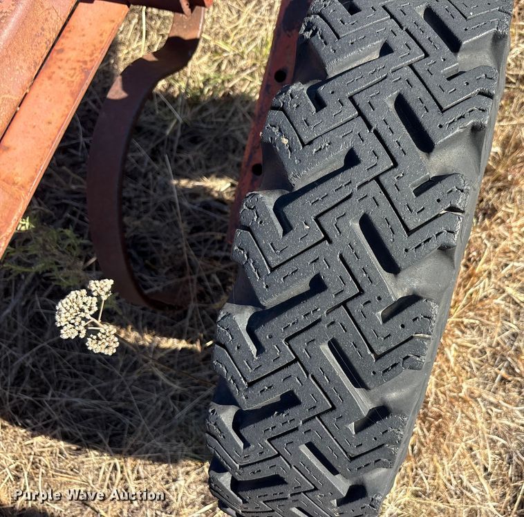 image for item EA7757 Field cultivator