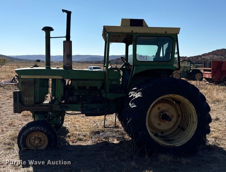 image for item EA7758 John Deere 4620 tractor