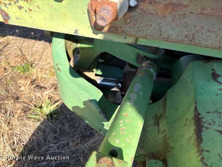 image for item EA7758 John Deere 4620 tractor