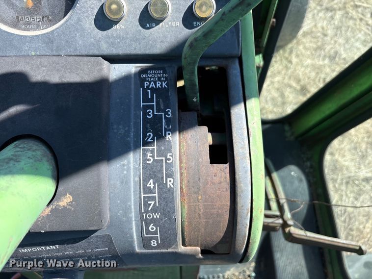 image for item EA7758 John Deere 4620 tractor