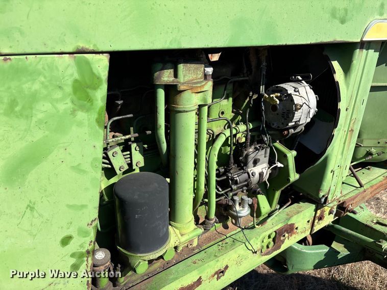 image for item EA7758 John Deere 4620 tractor