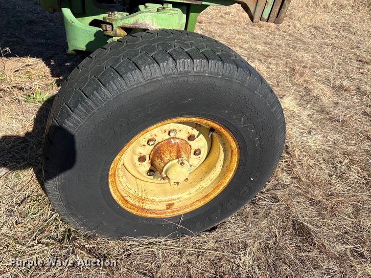 image for item EA7758 John Deere 4620 tractor