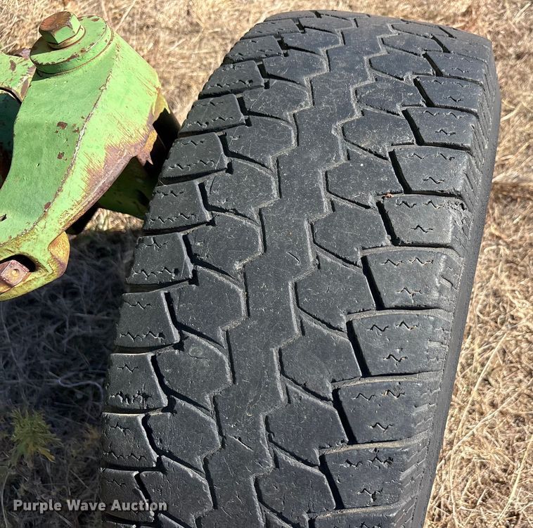 image for item EA7758 John Deere 4620 tractor