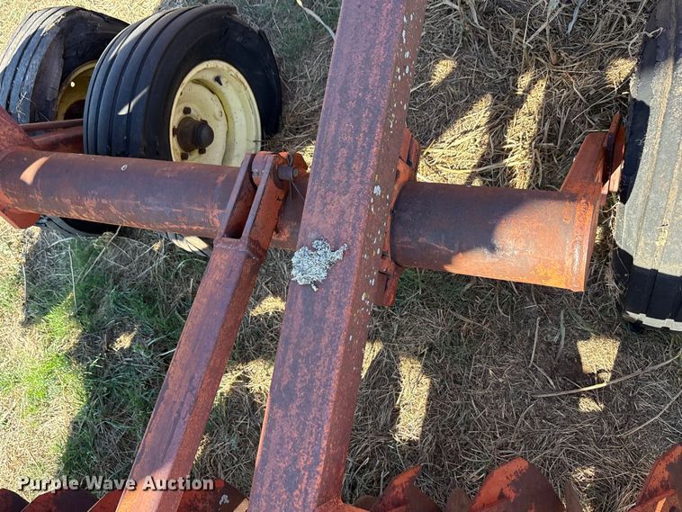 image for item EA7761 Sunflower off-set disk