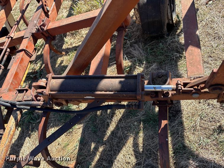 image for item EA7764 KRAUSE 744A field cultivator