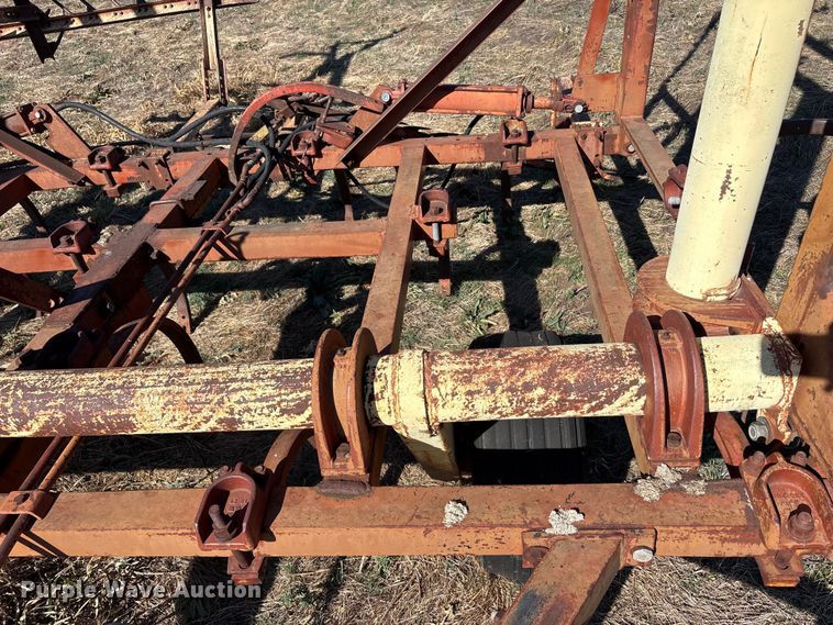 image for item EA7764 KRAUSE 744A field cultivator