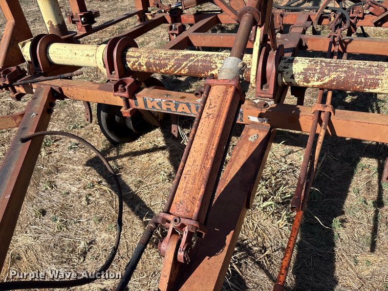 image for item EA7764 KRAUSE 744A field cultivator