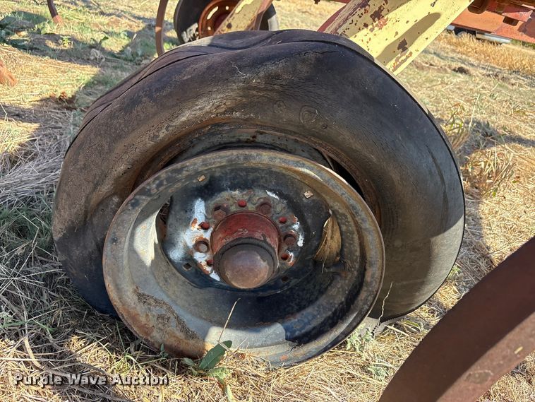 image for item EA7764 KRAUSE 744A field cultivator