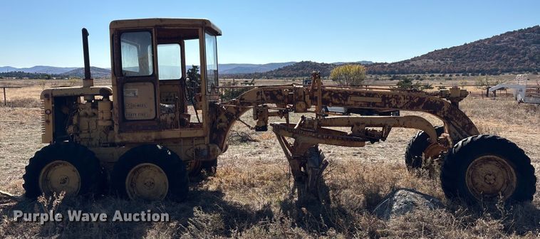 image for item EA7765 1959 Allis-Chambers 145 motor grader