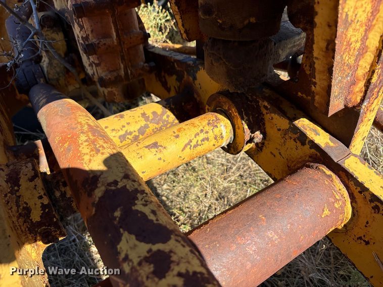 image for item EA7765 1959 Allis-Chambers 145 motor grader