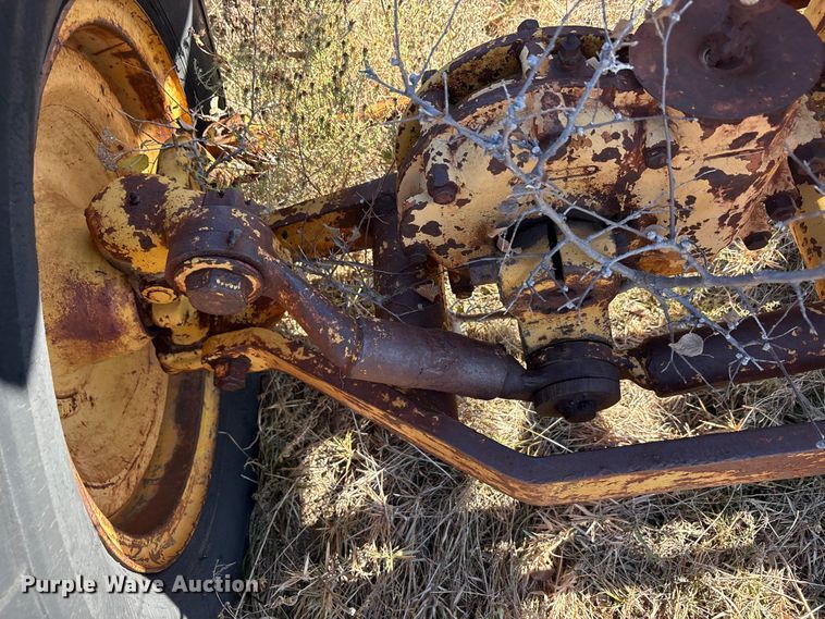 image for item EA7765 1959 Allis-Chambers 145 motor grader