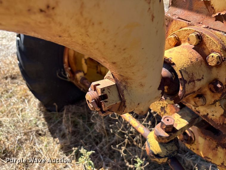 image for item EA7765 1959 Allis-Chambers 145 motor grader