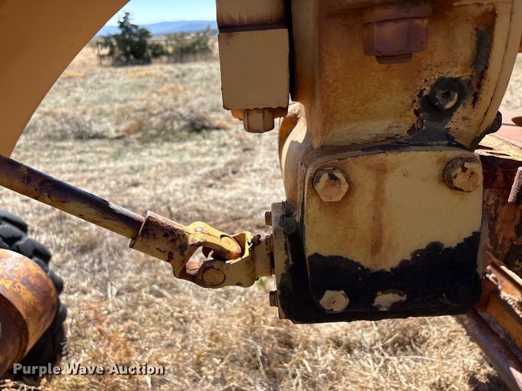 image for item EA7765 1959 Allis-Chambers 145 motor grader