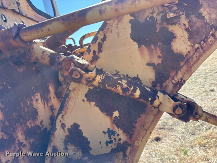 image for item EA7765 1959 Allis-Chambers 145 motor grader