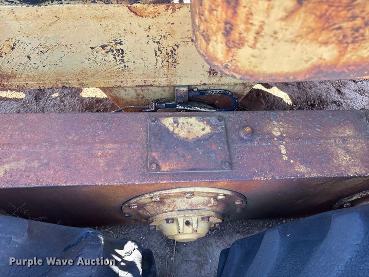 image for item EA7765 1959 Allis-Chambers 145 motor grader