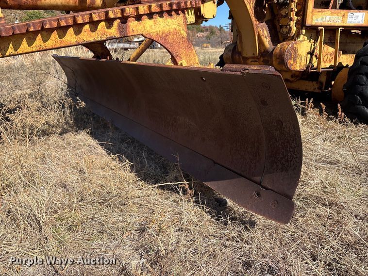 image for item EA7765 1959 Allis-Chambers 145 motor grader