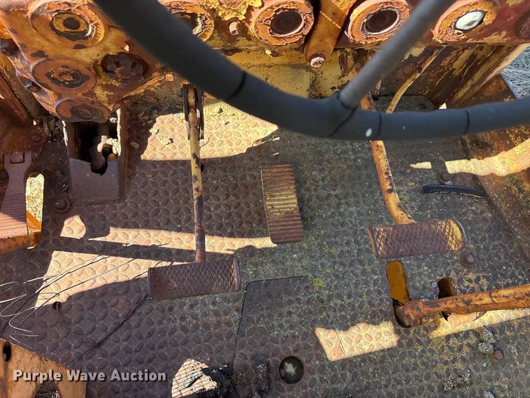 image for item EA7765 1959 Allis-Chambers 145 motor grader