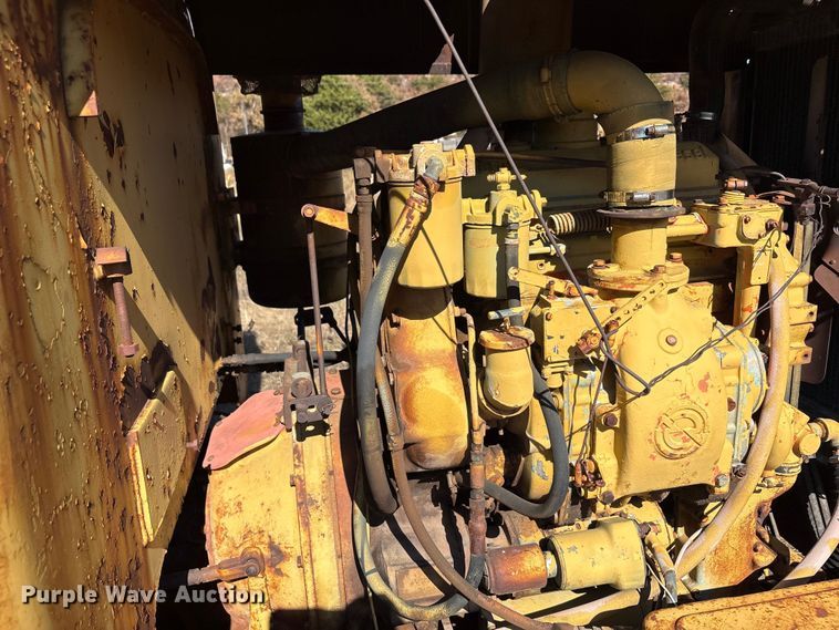 image for item EA7765 1959 Allis-Chambers 145 motor grader