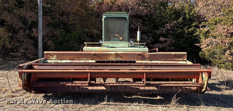 image for item EA7767 Owatonna 275 swather / windrower