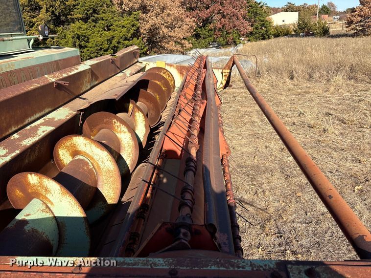 image for item EA7767 Owatonna 275 swather / windrower