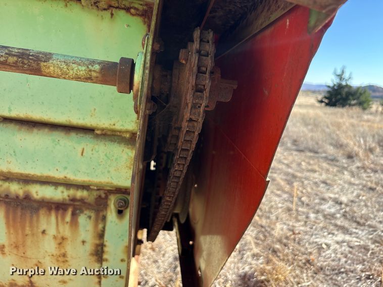 image for item EA7767 Owatonna 275 swather / windrower