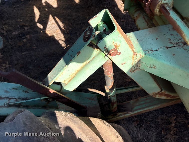 image for item EA7767 Owatonna 275 swather / windrower