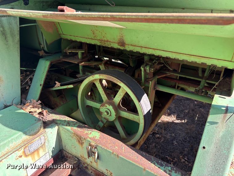 image for item EA7767 Owatonna 275 swather / windrower