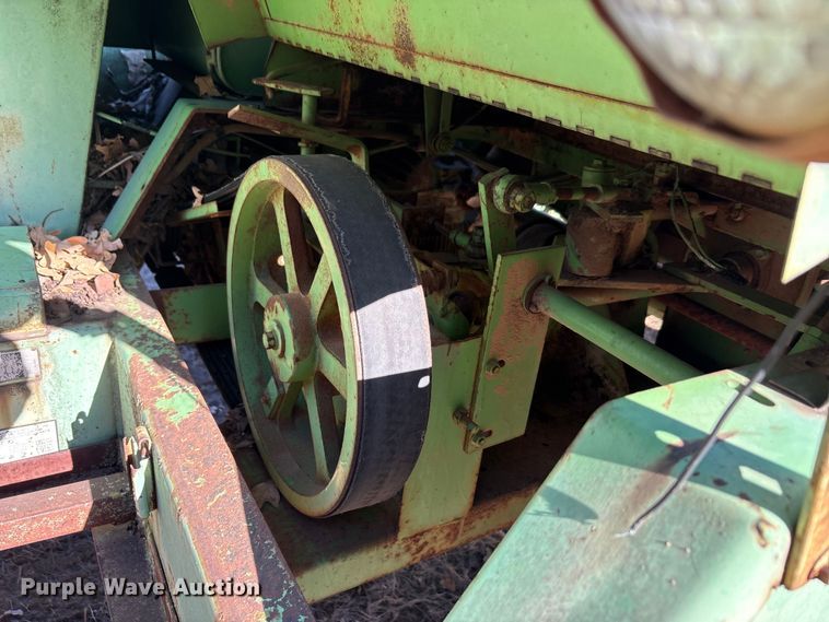 image for item EA7767 Owatonna 275 swather / windrower