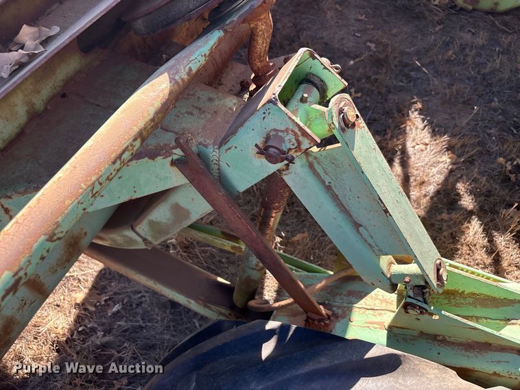 image for item EA7767 Owatonna 275 swather / windrower