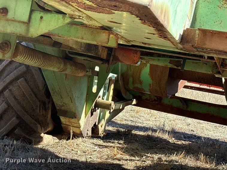 image for item EA7767 Owatonna 275 swather / windrower