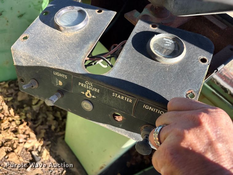 image for item EA7767 Owatonna 275 swather / windrower