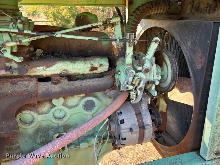 image for item EA7767 Owatonna 275 swather / windrower