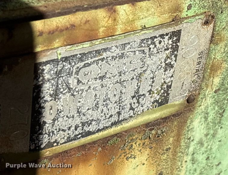 image for item EA7767 Owatonna 275 swather / windrower