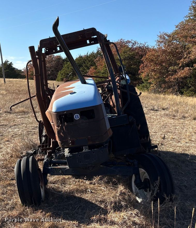 image for item EA7768 New Holland TS110 tractor