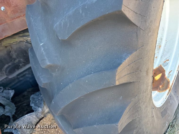 image for item EA7768 New Holland TS110 tractor