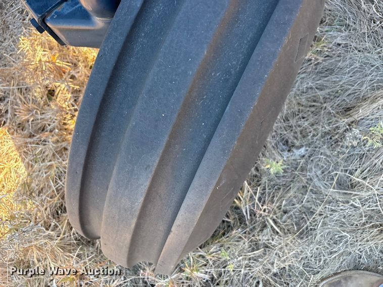 image for item EA7768 New Holland TS110 tractor