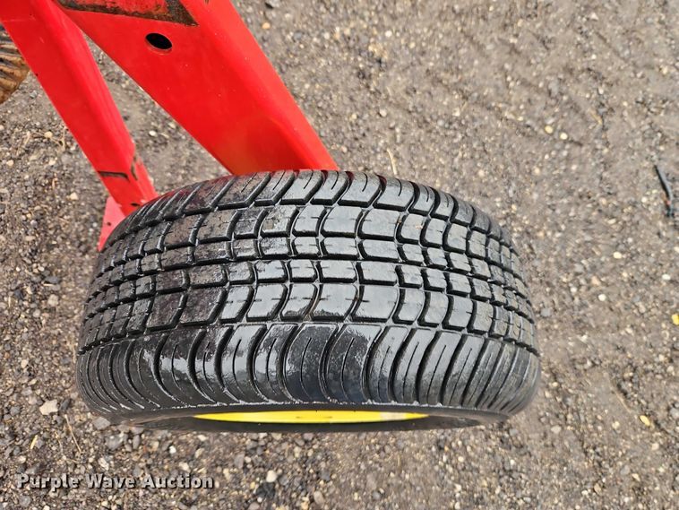 image for item EB8416 2016 Agco Corporation Sunflower 4710 in-line ripper