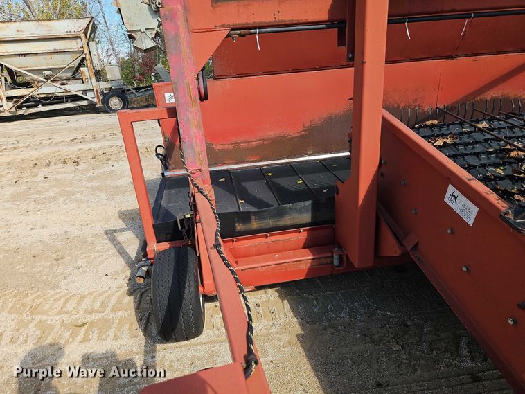 image for item EB8421 H & S MFG TWM2-P windrow merger