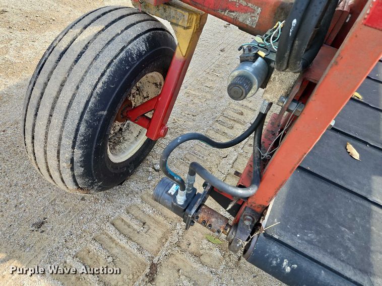 image for item EB8421 H & S MFG TWM2-P windrow merger