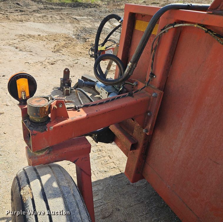 image for item EB8421 H & S MFG TWM2-P windrow merger