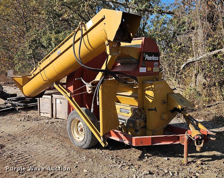 image for item EB8431 Peerless International 20091 feed grinder/mixer