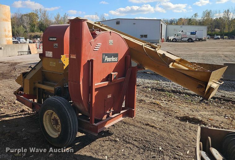 image for item EB8431 Peerless International 20091 feed grinder/mixer